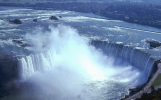 Широкий  водопад