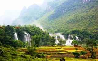 Водопады Нья Чанга во Вьетнаме