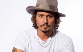 Джонни Депп - американский актёр, режиссёр, музыкант, сценарист и продюсер.