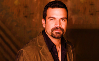 Рикардо Чавира