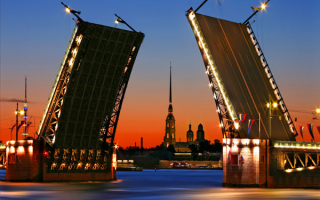 Разведенные мосты в Санкт-Петербурге
