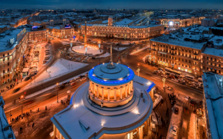 Площадь Восстания в Санкт-Петербурге