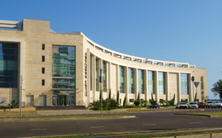 Конгресс центр в олимпийской деревне в Сочи