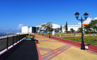 Набережная у Олимпийского парка в Сочи