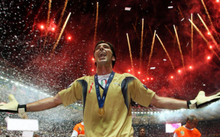 Джанлуиджи Буффон вратарь сборной Италии