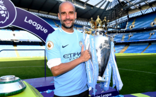 Хосеп Гвардиола с кубком чемпионов Англии