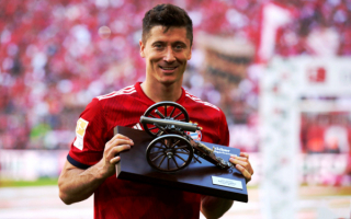 Роберт Левандовски лучший бомбардир Бундеслиги