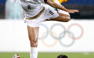 Футбол  женский