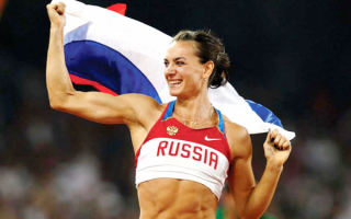 Елена Исинбаева  обладательница 28 мировых рекордов в прыжках с шестом среди женщин