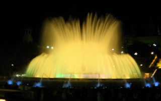 Фонтан  ночью