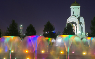 Красивый  фонтан