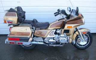 Мотоцикл Хонда Голдвинг  GL1200