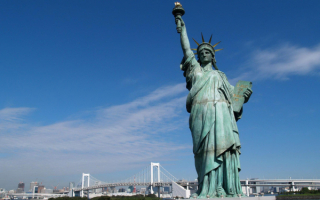 Статуя Свободы символ США