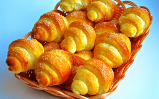 Рогалики сдобные
