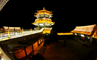 Ночь в Дуньхуане