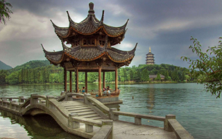 На озере в Ханьчжоу