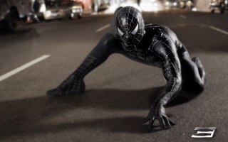 Человек-паук в черном костюме