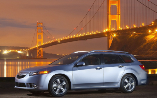 Акура в городе