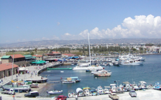 Яхты у берега Кипра