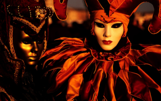 Венецианский маскарад