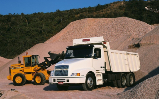 Volvo NH12 | Вольво NH12 карьерный самосвал