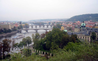 Прага вид на Влтаву