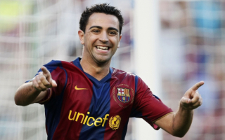 Хави Эрнандес смеется