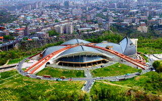 Спортивно-концертный комплекс «Амалир» в Ереване