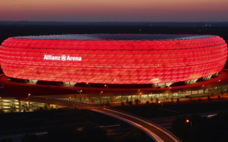 Стадион Альнс Арена в Мюнхене Германия