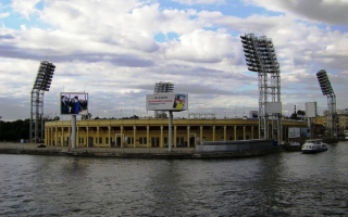 Стадион Петровский в Санкт-Петербурге