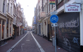 Кофейная улица Амстердама