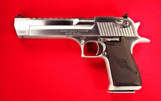 Американский пистолет Desert Eagle