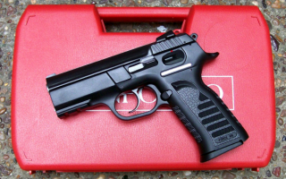 Пистолет Tanfoglio Force 99
