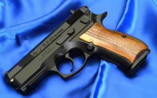 Писолет CZ 75 Р-01