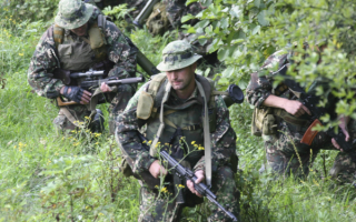 Разведчики выполняют задачу