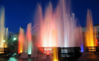 Цветной фонтан в Новосибирске