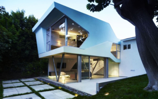 Оригинальный дом