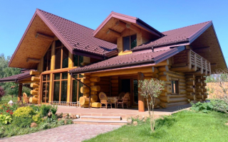 Деревянный дом из бревен