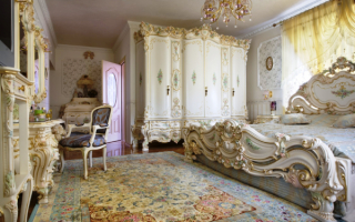 Интерьер в стиле рококо для спальни