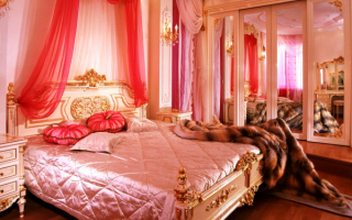 Розовая спальня