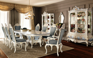 Столовая с красивой мебелью