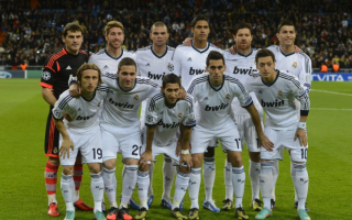 Реал Мадрид в белой форме