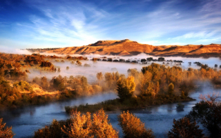 Осенний туман над рекой