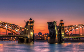 Большеохтинский мост в Санкт-Петербурге