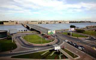 Мост Александра Невского. Санкт-Петербург
