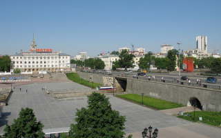 Вид на проспект Ленина в Екатеринбурге