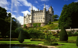 Замок на холме