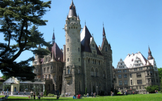 Красивый замок