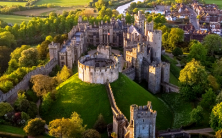 Замок Арундел