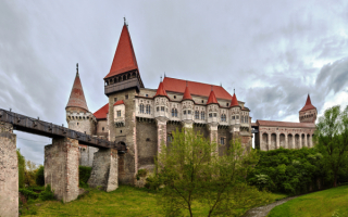 Замок Корвинов. Румыния